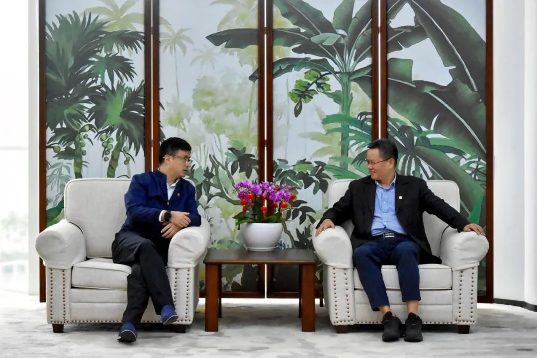 國電投海南公司黨委副書記、總經(jīng)理劉波濤拜訪大唐海南公司黨委書記、董事長王俊啟